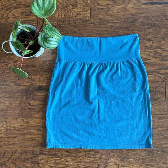 Talula bodycon mini skirt from Aritzia - Picture 1 of 4